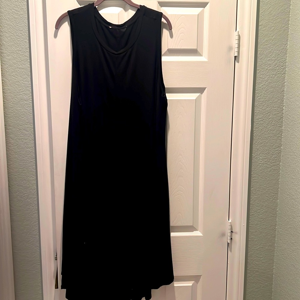 Philosophy is the maker it’s a kneelength swing dress